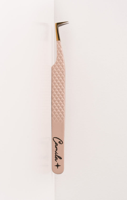 Camila - L Boot Shape Volume Tweezer
